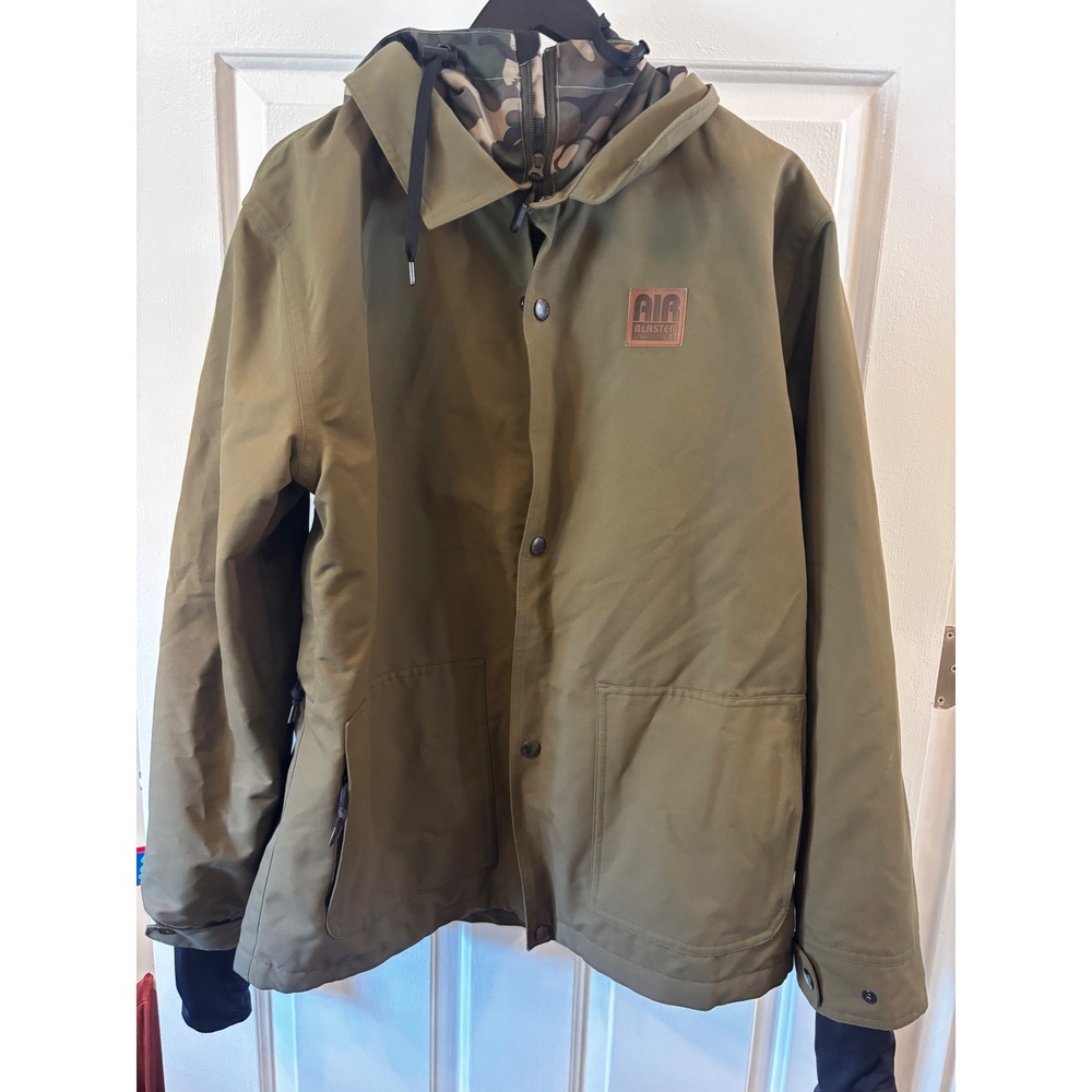 NWT Airblaster Freedom Series Snowboard Jacket Olive Green Camo Hood Mens Large